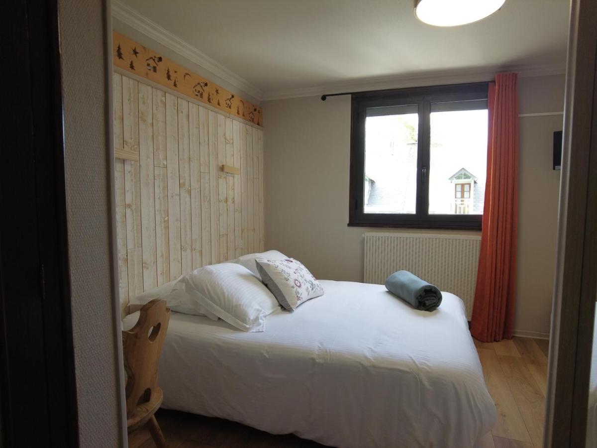 Hotel La Rencluse Saint-Mamet Exteriör bild