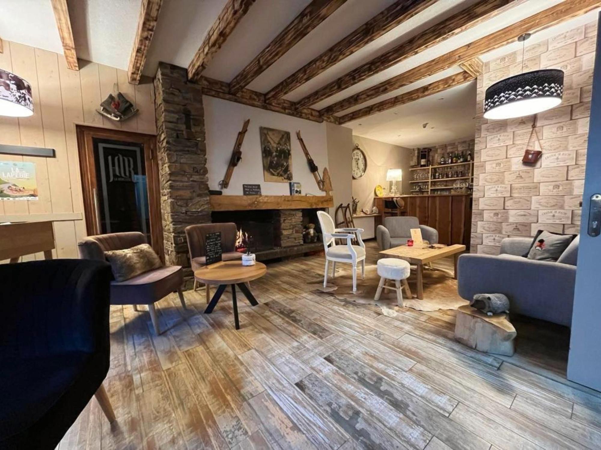 Hotel La Rencluse Saint-Mamet Exteriör bild