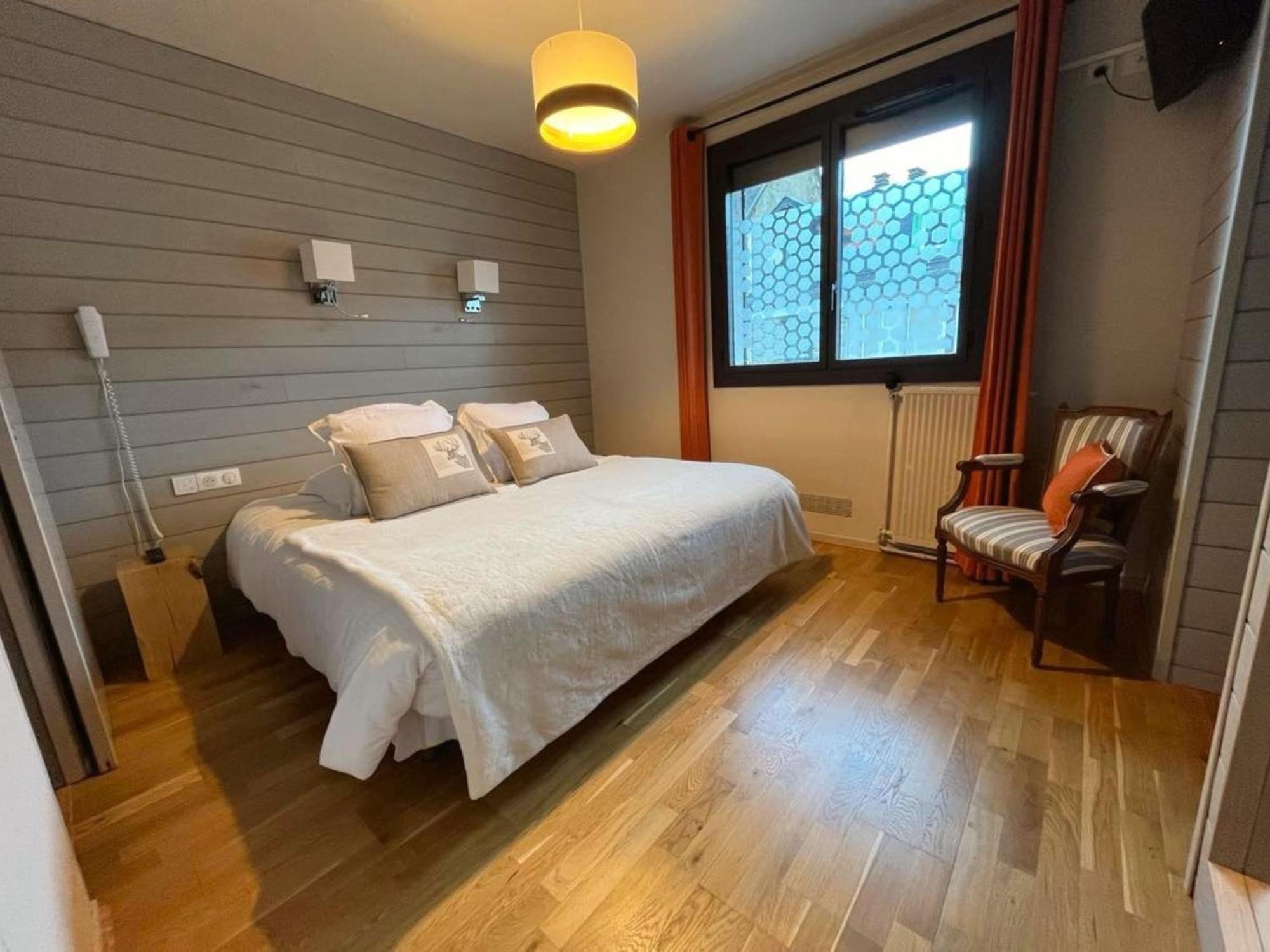 Hotel La Rencluse Saint-Mamet Exteriör bild