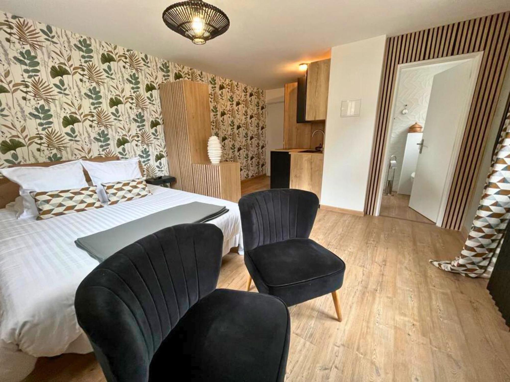 Hotel La Rencluse Saint-Mamet Exteriör bild