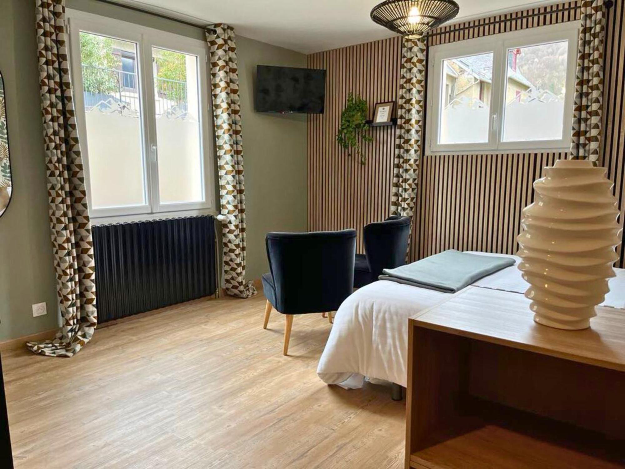 Hotel La Rencluse Saint-Mamet Exteriör bild