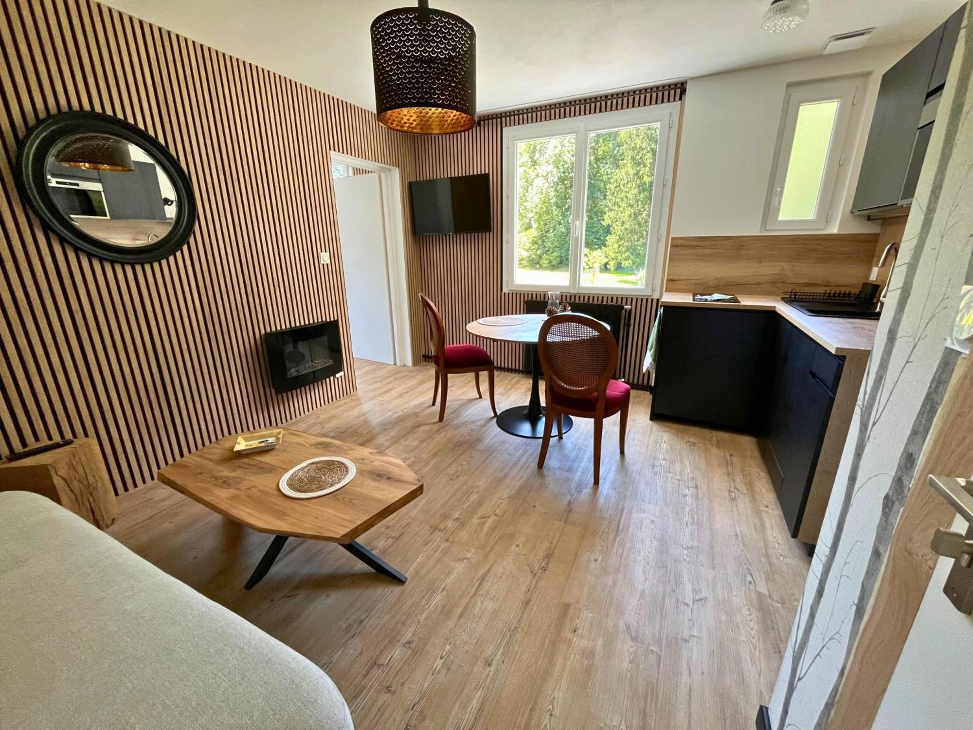 Hotel La Rencluse Saint-Mamet Exteriör bild