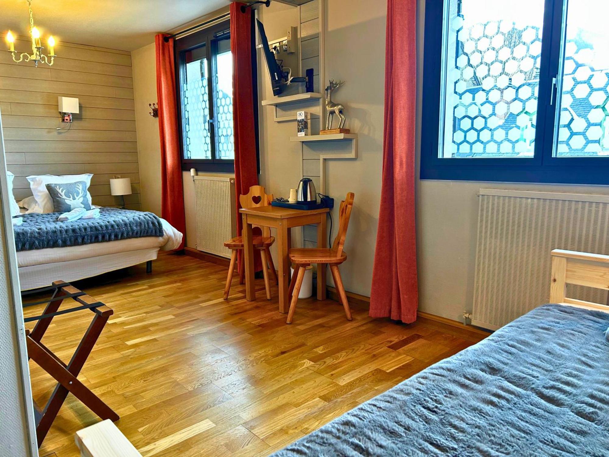 Hotel La Rencluse Saint-Mamet Exteriör bild