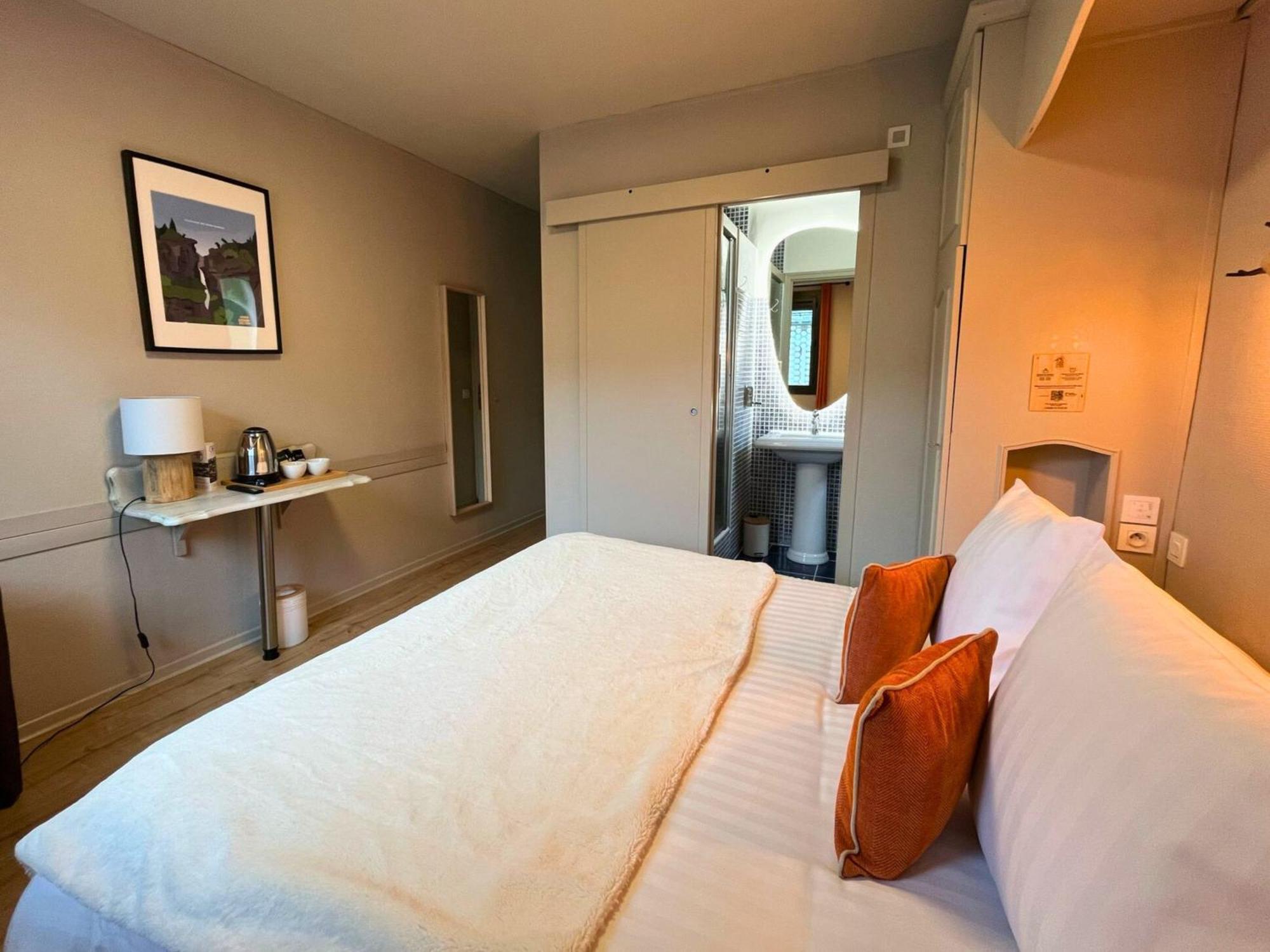 Hotel La Rencluse Saint-Mamet Exteriör bild